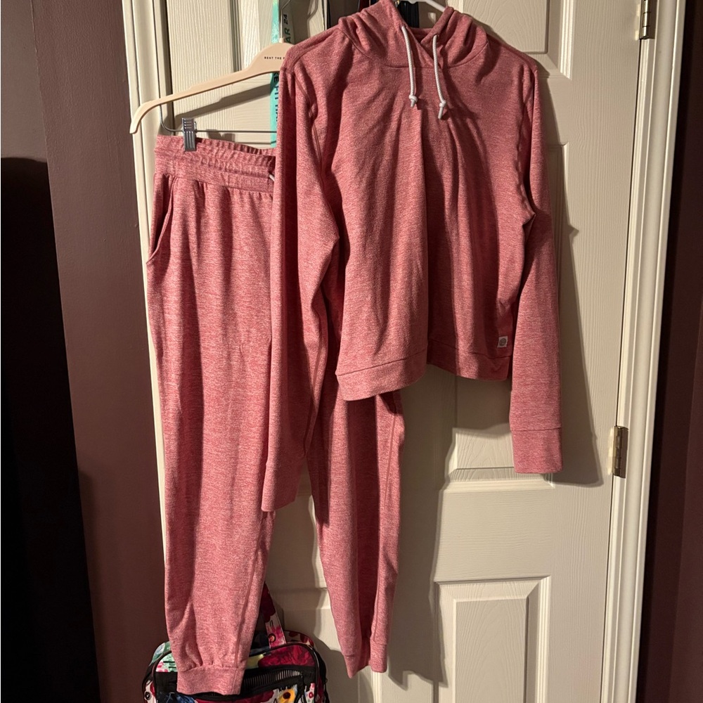 Rhoback Women’s Tempo Performance Hoodie and Jogger Set - Like New